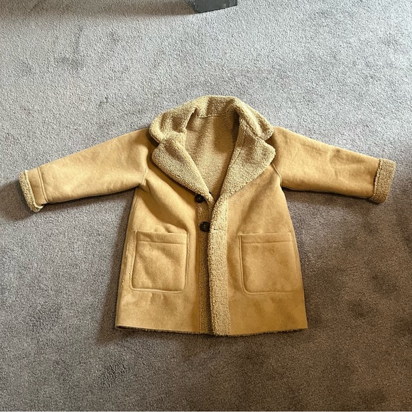 Zara | Reversible Camel Coat - Picture 1 of 4